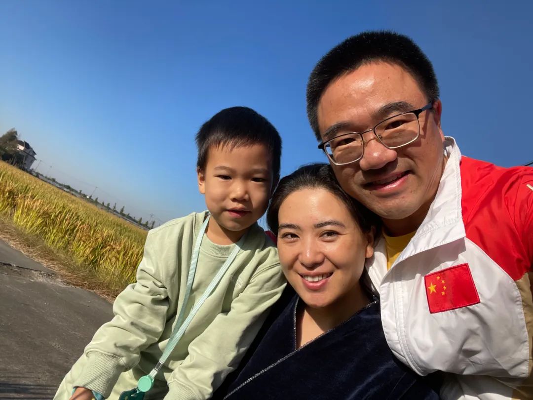 举重冠军怎么算_举重夺冠规则_举重怎么才能拿冠军证