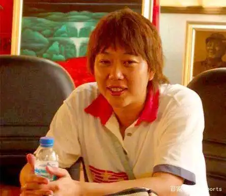 孙杨游泳纪录冠军是谁_游泳冠军孙杨纪录_孙杨游泳破世界纪录